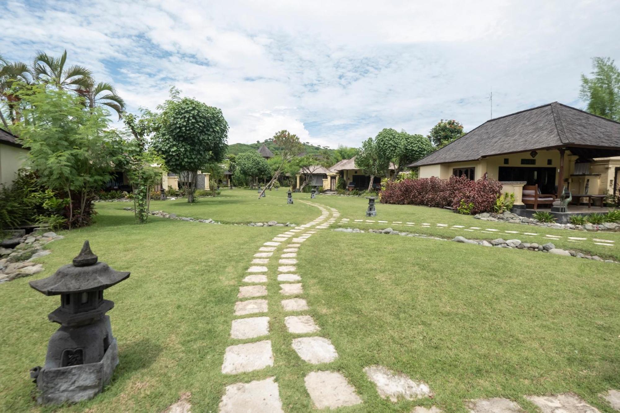 Taman Sari Bali Resort And Spa Pemuteran  Exterior photo